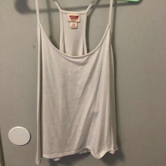 white crop top - Picture 1 of 3